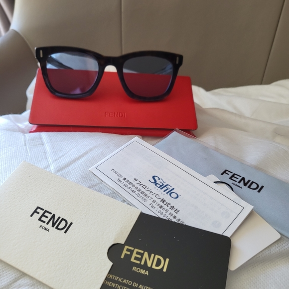 FENDI ROMA SUNGLASSES - Picture 5 of 12